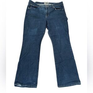 Levi’s women’s classic bootcut jeans size 14